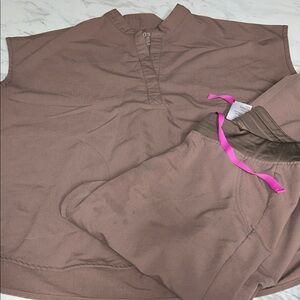 Figs Scrub Set Brown Rafaela Top (XL) with Zamora joggers (L)